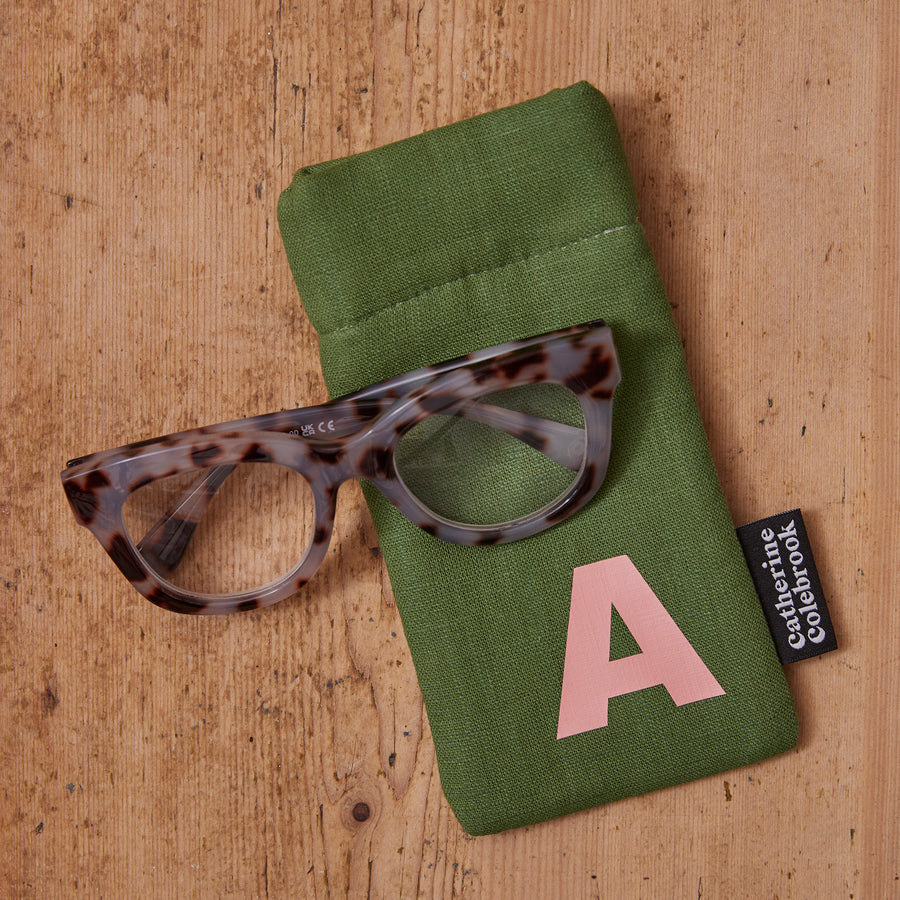 PERSONALISED INITIAL LINEN GLASSES CASE - GREEN