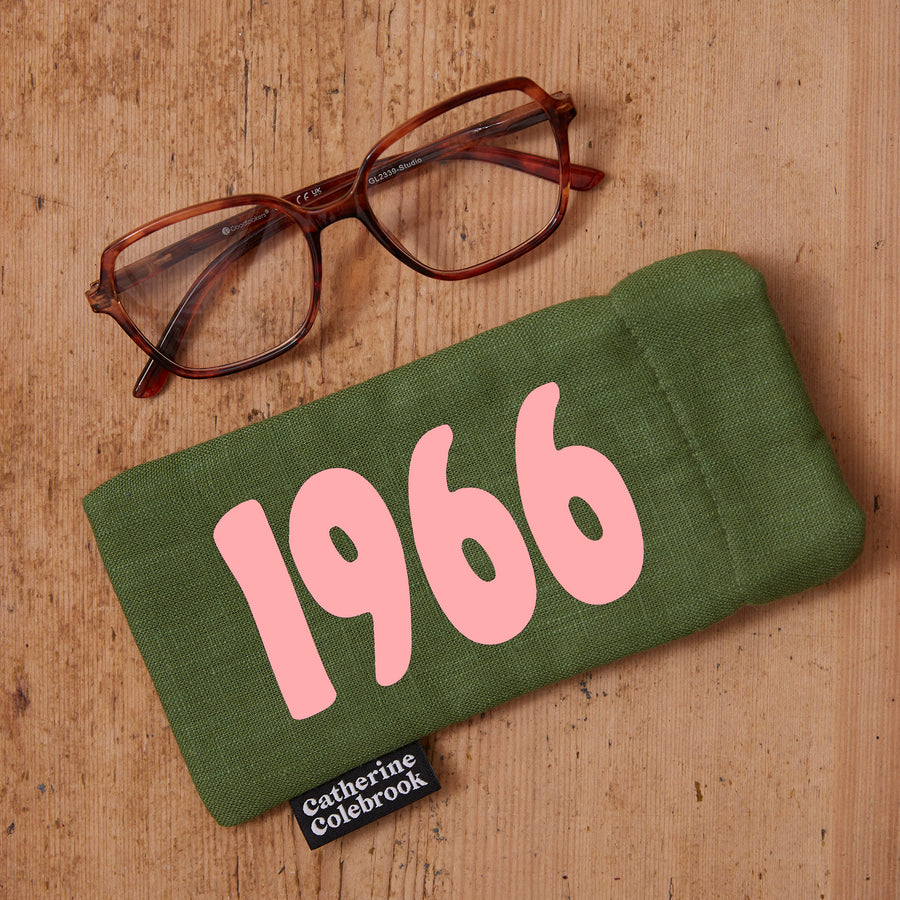 PERSONALISED YEAR LINEN GLASSES CASE - GREEN